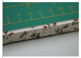 Image de Planche à repasser et tapis de coupe 9 x 12''
