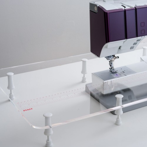 Image de PFAFF Table de rallonge en plexiglas pour Expression 710-720 (Groupe J)