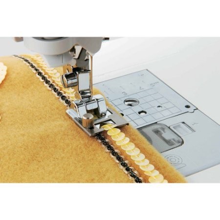 Image de BROTHER Pied de tressage 5mm (SA141)